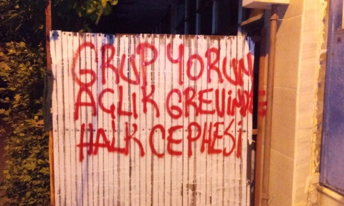 Gülsuyu Mahallesi: Halk Cepheliler’den Yazılama Çalışması - Image 1
