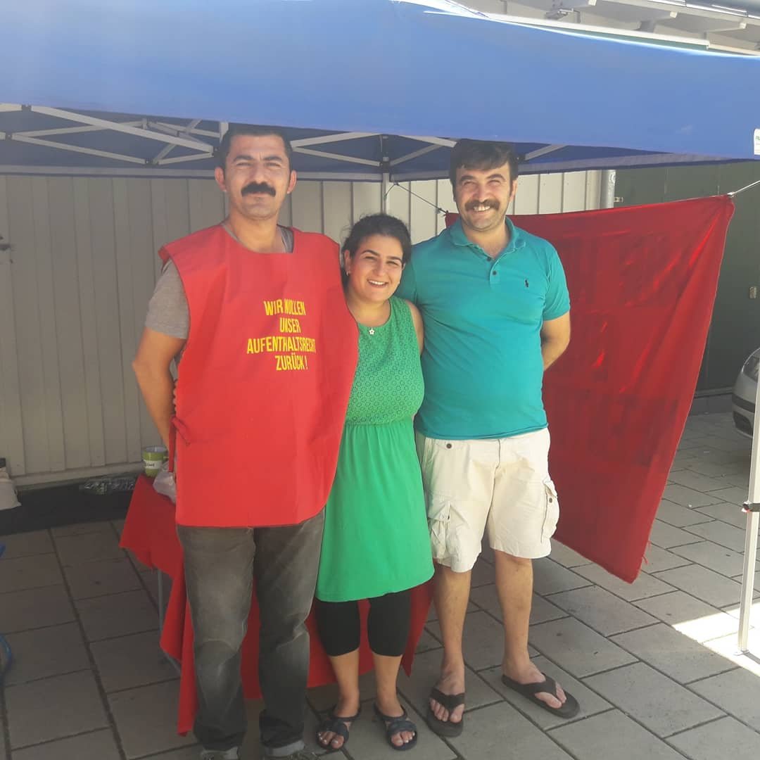 Duesseldorf İçişleri Bakanlığı Önünden 44 Hafta - Image 2 Duesseldorf İçişleri Bakanlığı Önünden 44 Hafta - Image 2
