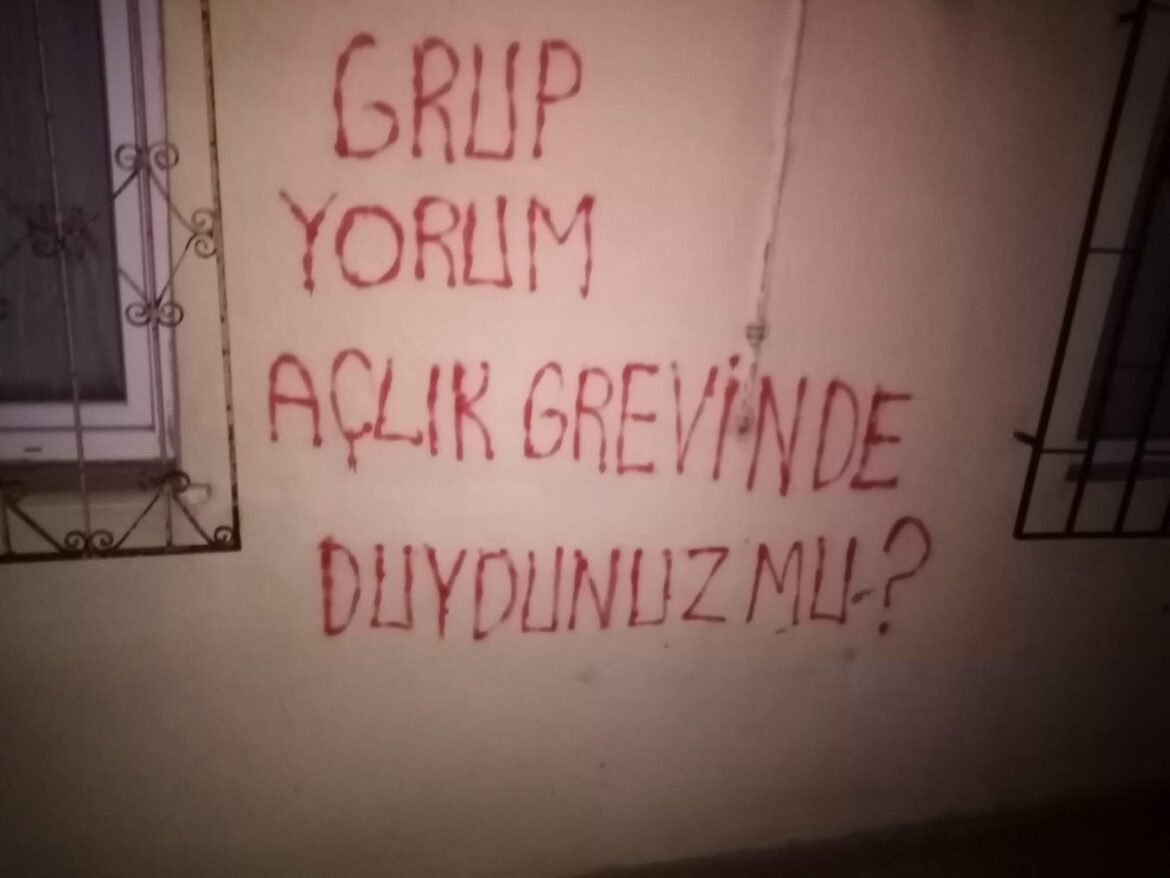 Armutlu ‘da Duvar Yazılamaları Yapıldı - Image 1