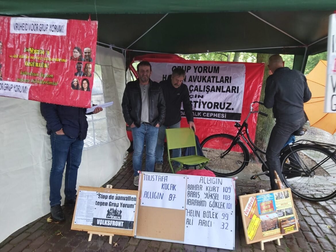 Hollanda’da Grup Yorum Gönüllülerinin Yorum’a Destek Eylemi - Image 1