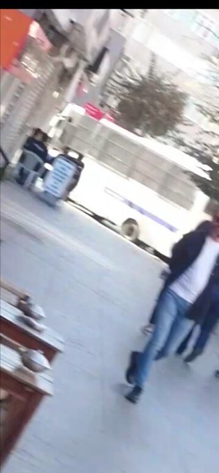 İşbirlikçi AKP Faşizminin Korkak Polisleri, Dev-Genç Şenliğinin Yapılacağı Bölgede Tomalarıyla, Sivil-Resmi Araçlarıyla Saatlerce Bekledi - Image 3 İşbirlikçi AKP Faşizminin Korkak Polisleri, Dev-Genç Şenliğinin Yapılacağı Bölgede Tomalarıyla, Sivil-Resmi Araçlarıyla Saatlerce Bekledi - Image 3