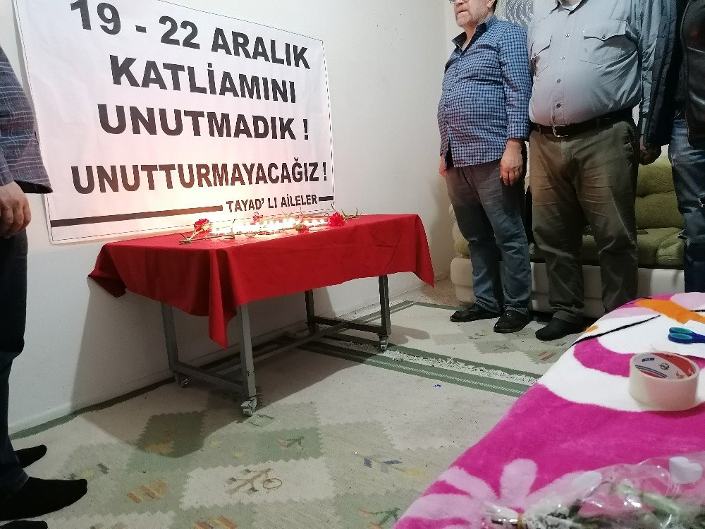 İzmir TAYAD’lı Aileler 19 Aralık Hapishaneler Katliamı Anması - Image 1
