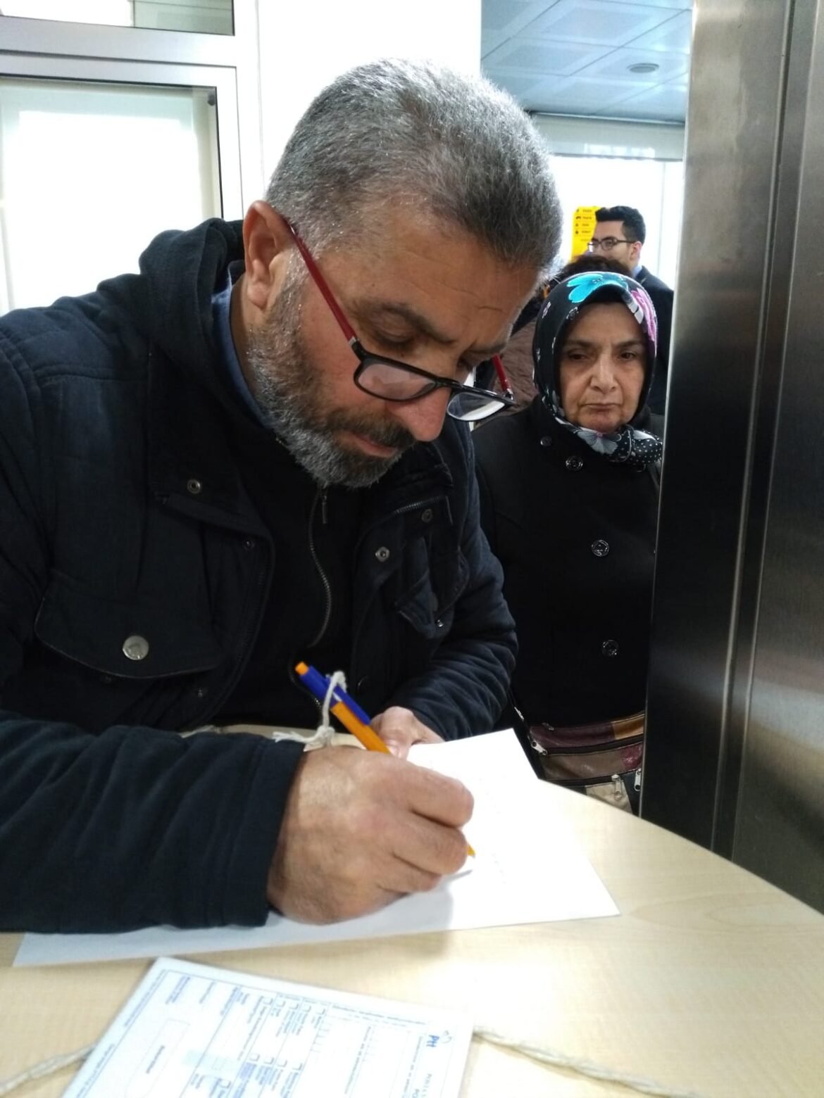 Mustafa Koçak’ın Ailesi Adalet Bakanlığına Kefen ve Mektup Yolladı - Image 1