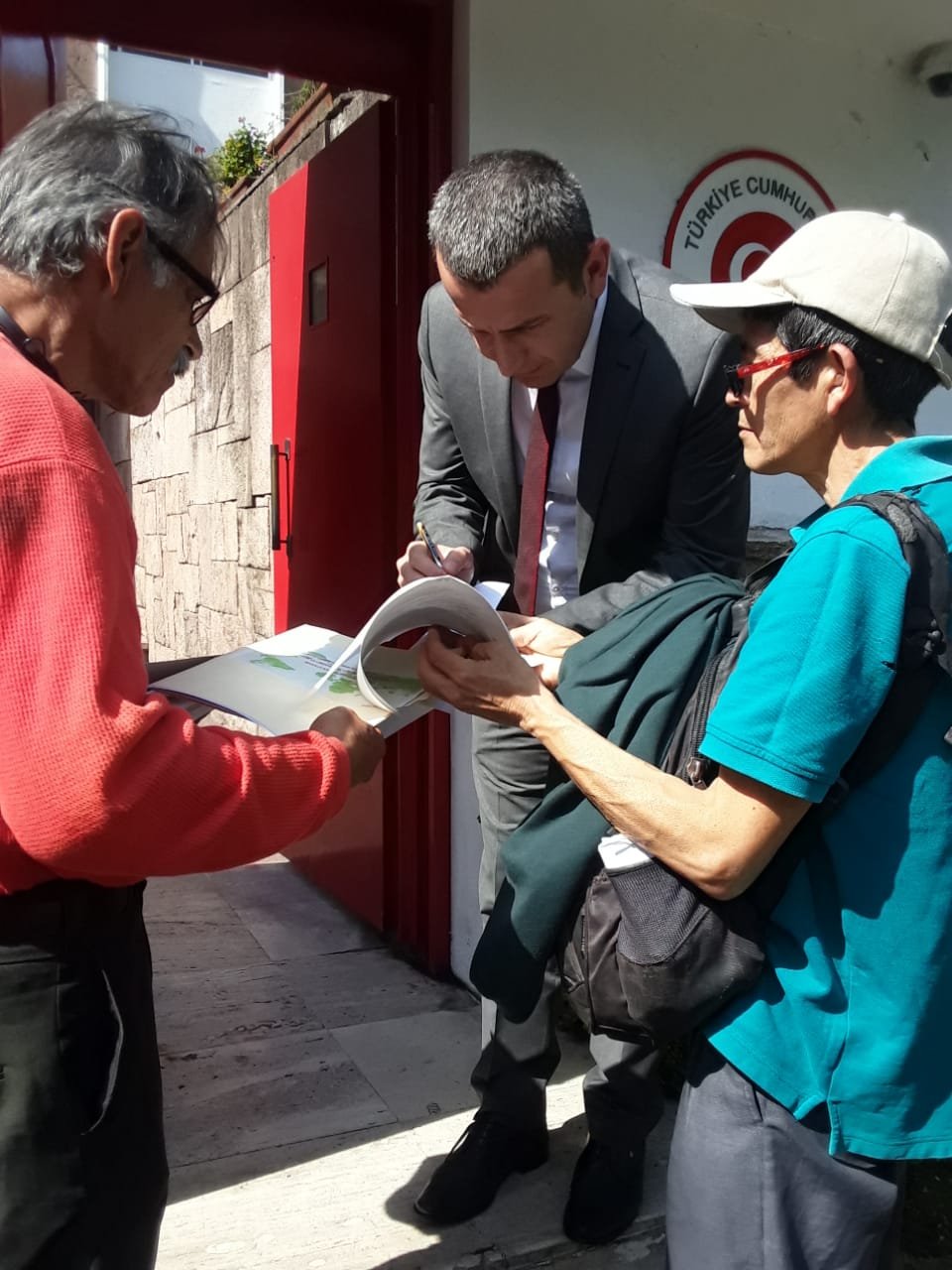Meksika’da Türkiye Büyükelçiliğine Grup Yorum İçin Dilekçe Verildi - Image 1