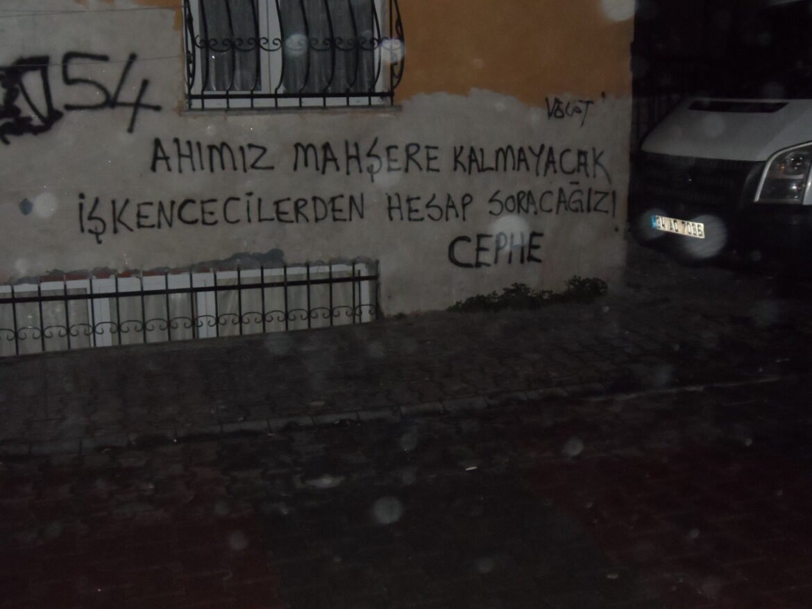 DHKC Milisleri Güzeltepe’de Yazılamalar Yaptılar - Image 1