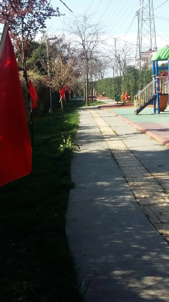 Güzeltepe’de Halk Cepheliler Flama Astılar - Image 1