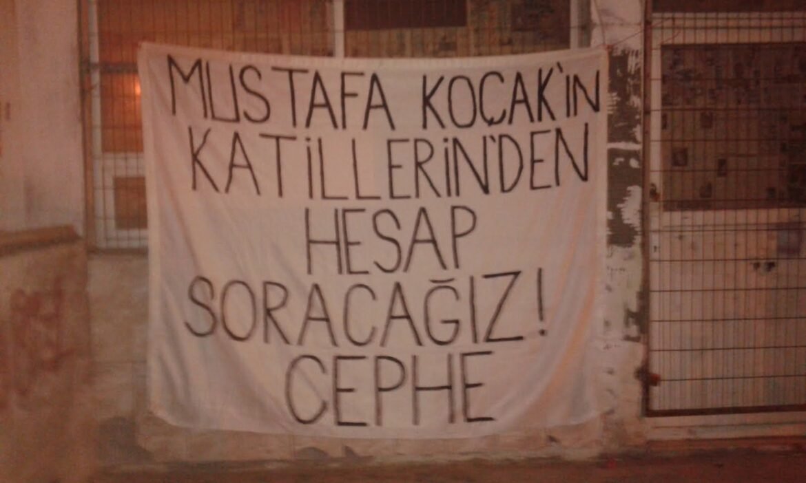 Kuruçeşme’de Cephe Milisleri’den Mustafa Koçak İçin Pankart Asıldı - Image 1