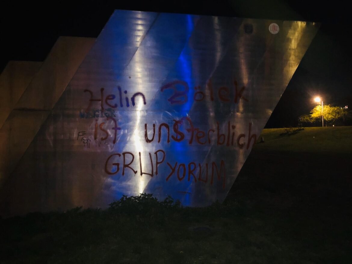 Avusturya’nın Linz Şehrinde Grup Yorum İçin Yazılama - Image 1