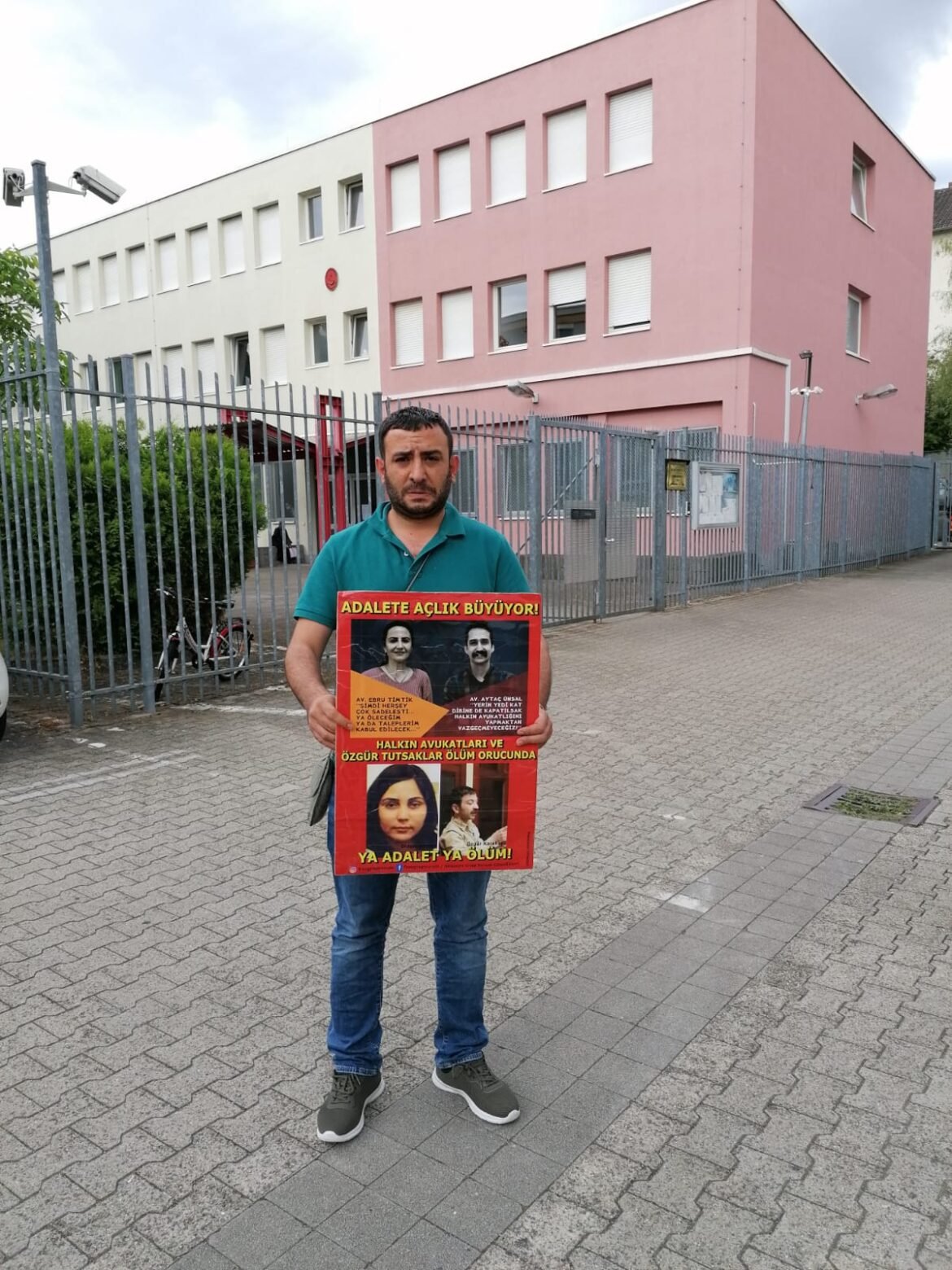 Adalet Nöbeti devam ediyor - Image 1