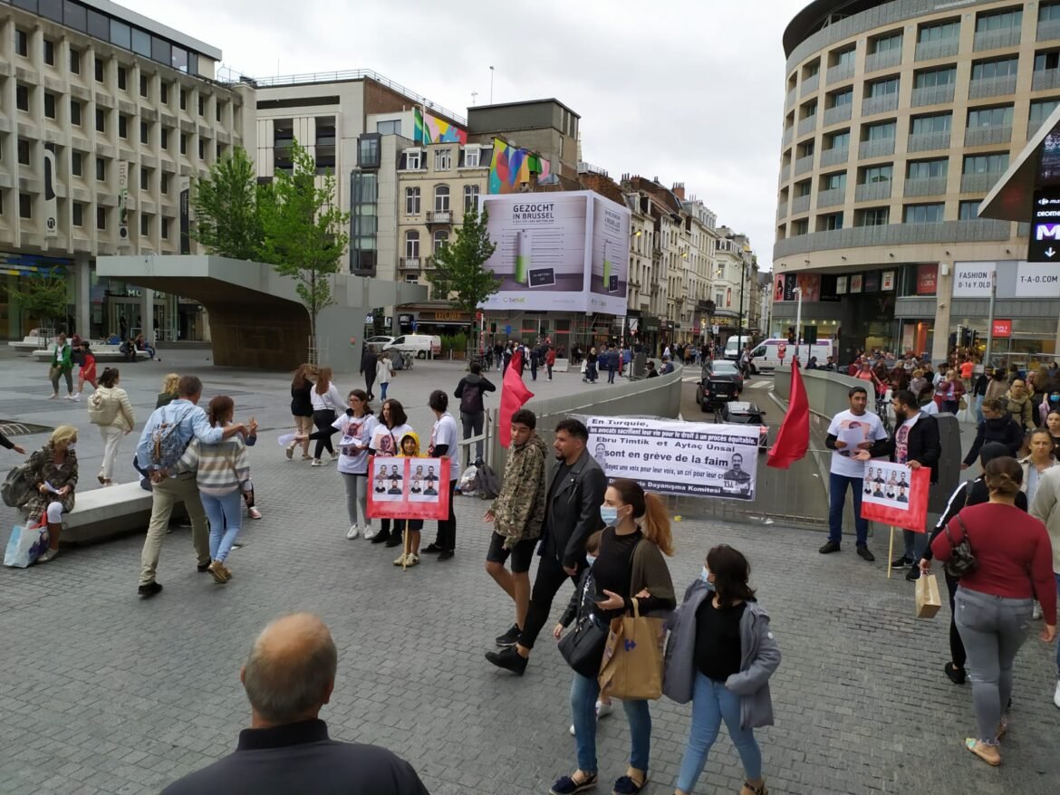 Belçika’nın Başkenti Brüksel’de Direnişçiler İçin Eylem Yapıldı - Image 1