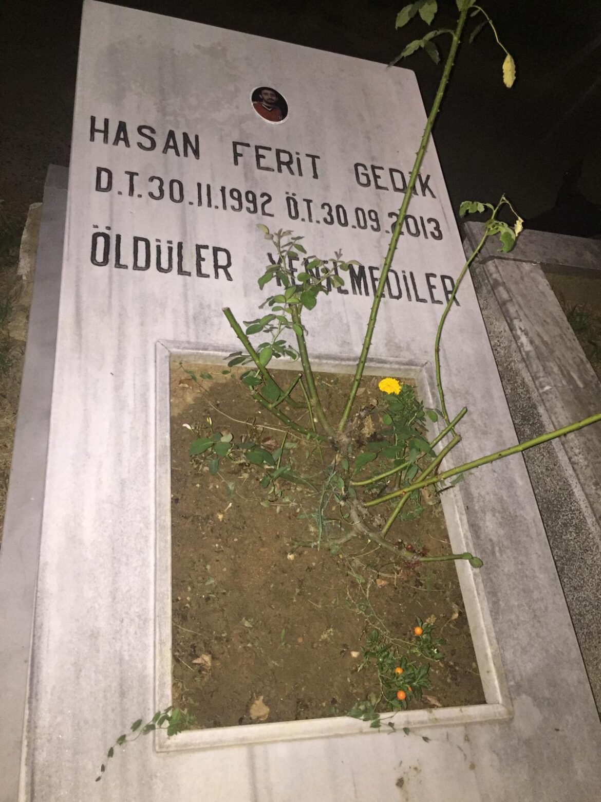 Sultanbeyli’de Şehit Mezarları Ziyaret Edildi - Image 1
