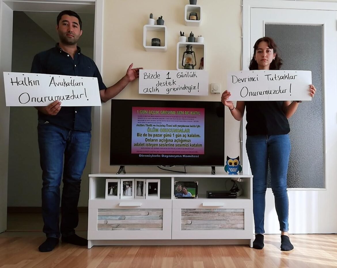 16 Ağustos Avrupa’nın Dört Bir Yanında Grup Yorum Gönüllüleri Açlık Grevinde! - Image 1