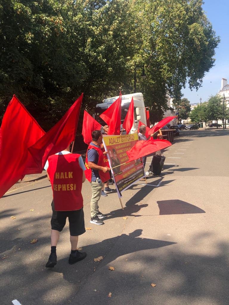 Londra’da Ölüm Orucu Direnişleri İçin Adalet Nöbeti 11. Haftasında - Image 1