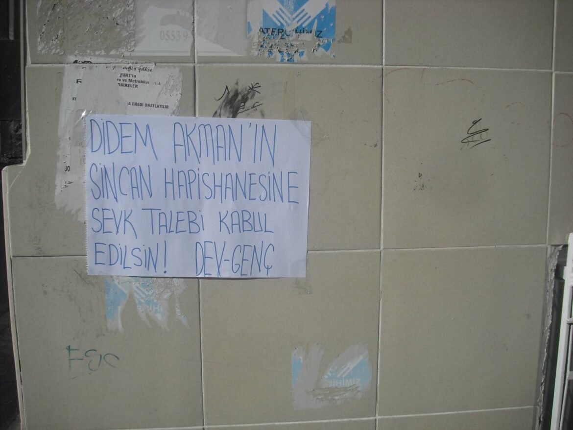 Dev-Genç’lilerden Didem Akman’a Destek - Image 1