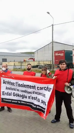 Belçika’da Erdal Gökoğlu’na Özgürlük Eylemi - Image 2 Belçika’da Erdal Gökoğlu’na Özgürlük Eylemi - Image 2