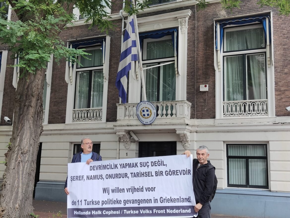 Hollanda Halk Cephesi’nden Yunan Konsolosluğu önünde Basın Açıklaması - Image 1