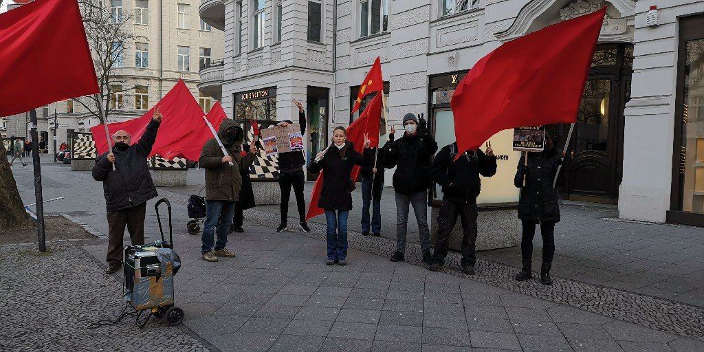 Berlin’de Yunanistan Büyük Elçiliği Önünde Eylem - Image 1