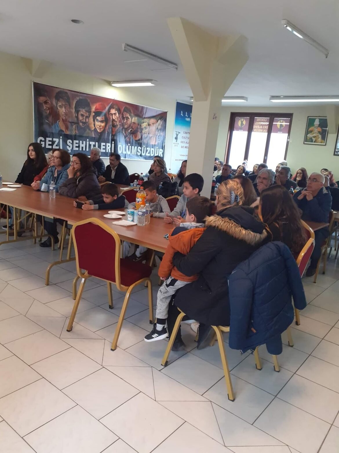 Fransa Melun’de Birsen Kars’ın 40 Yemeği Verildi. - Image 1