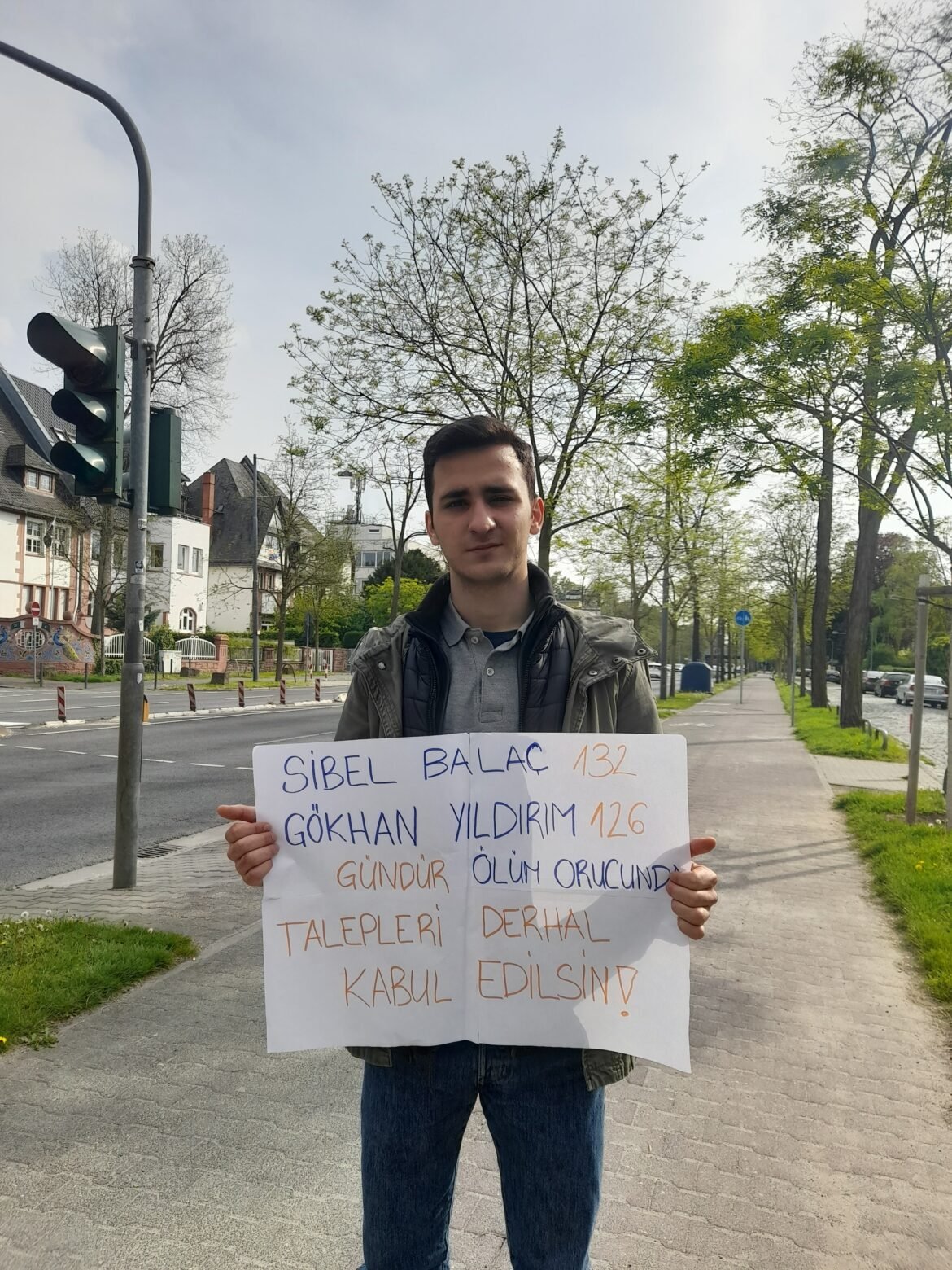 Almanya Dev-Gençliler Frankfurt’ta Türkiye Konsolosluğu Önünde Eylem - Image 1