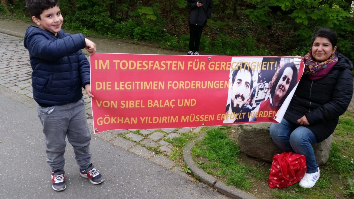 Wuppertal’de Halk Cephesi 1 Mayıs Yürüyüşü - Image 1