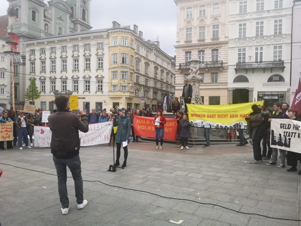 Avusturya Halk Cephesi Linz 1 Mayıs’ı Coşkuyla Kutladı - Image 1