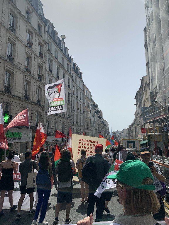 Grup Yorum Olarak Siyasi Tutsak George Abdallah İçin Düzenlenen Yürüyüşe Katıldık - Image 2 Grup Yorum Olarak Siyasi Tutsak George Abdallah İçin Düzenlenen Yürüyüşe Katıldık - Image 2