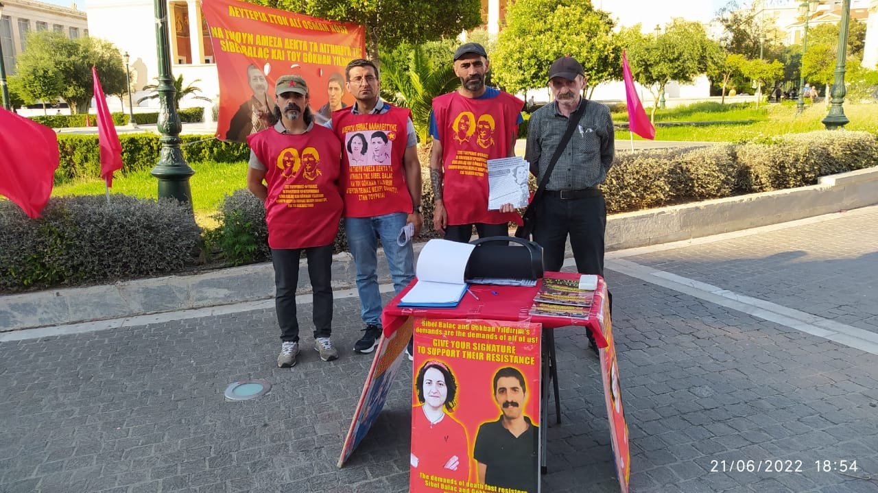 Yunanistan Halk Cephesi Destek Açlık Grevi 10. Gününde Adalet Masası Açtı - Image 1 Yunanistan Halk Cephesi Destek Açlık Grevi 10. Gününde Adalet Masası Açtı - Image 1