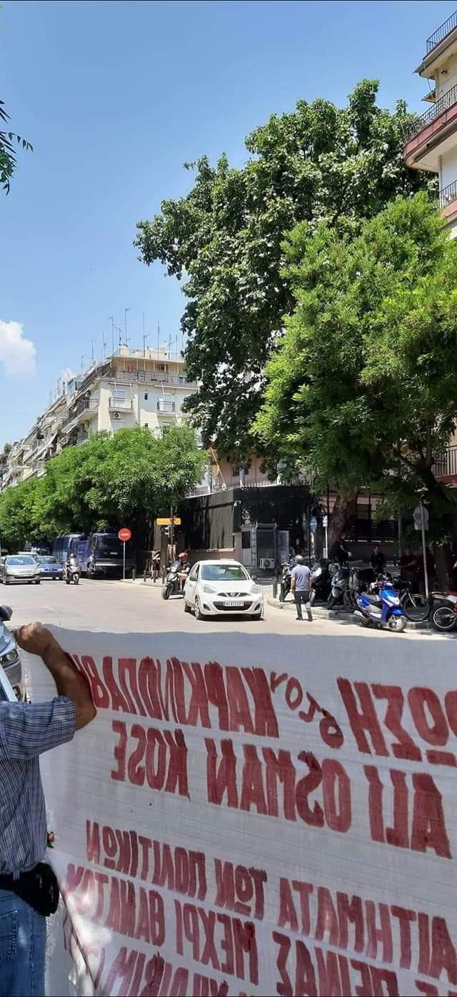 Yunanistan Halk Cephesi Selanik Türkiye Konsolosluğu Önünde Ölüm Orucuyla Dayanışma Eylemi Yaptı - Image 1