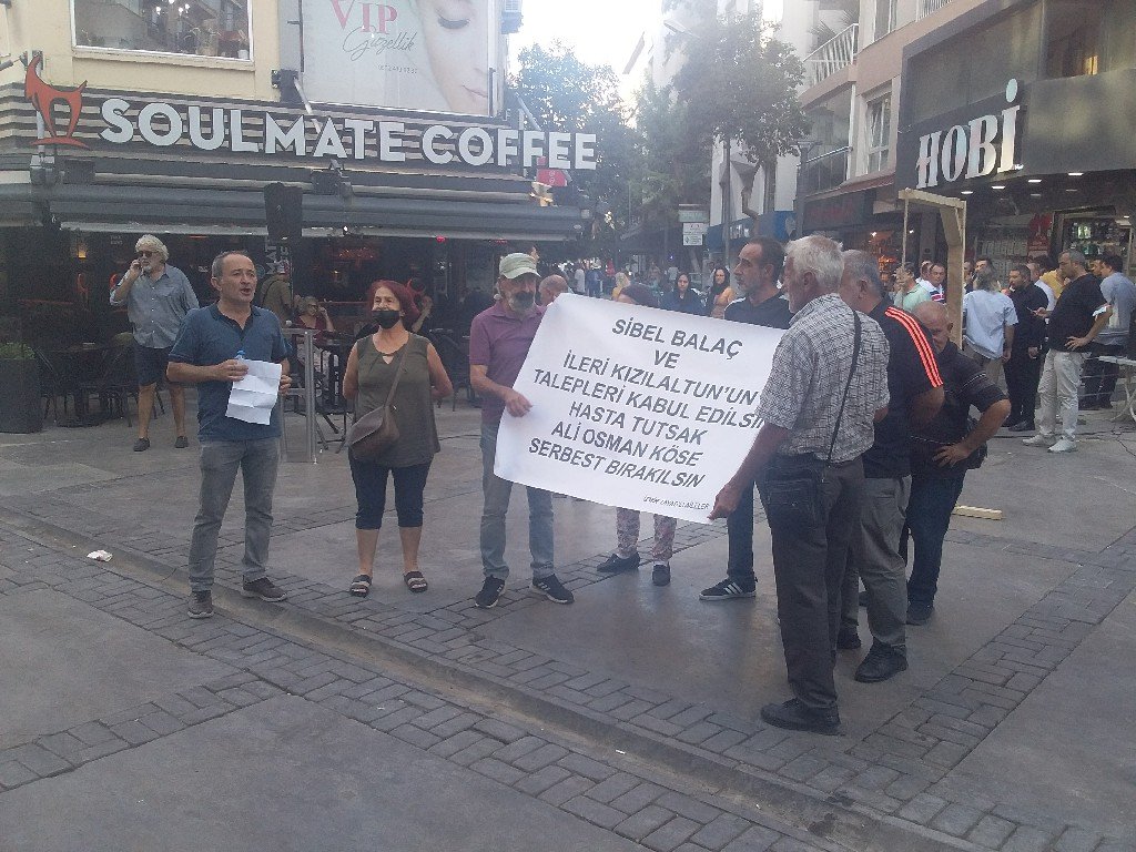 TAYAD’lı Aileler Ölüm Orucu Direnişçileri İçin Eylem Yaptı - Image 1