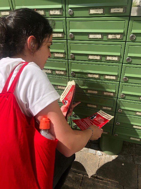 Düsseldorf Üniversitesi Öğrencilerinin Posta Kutularına 330 Bildiri Bırakıldı - Image 1