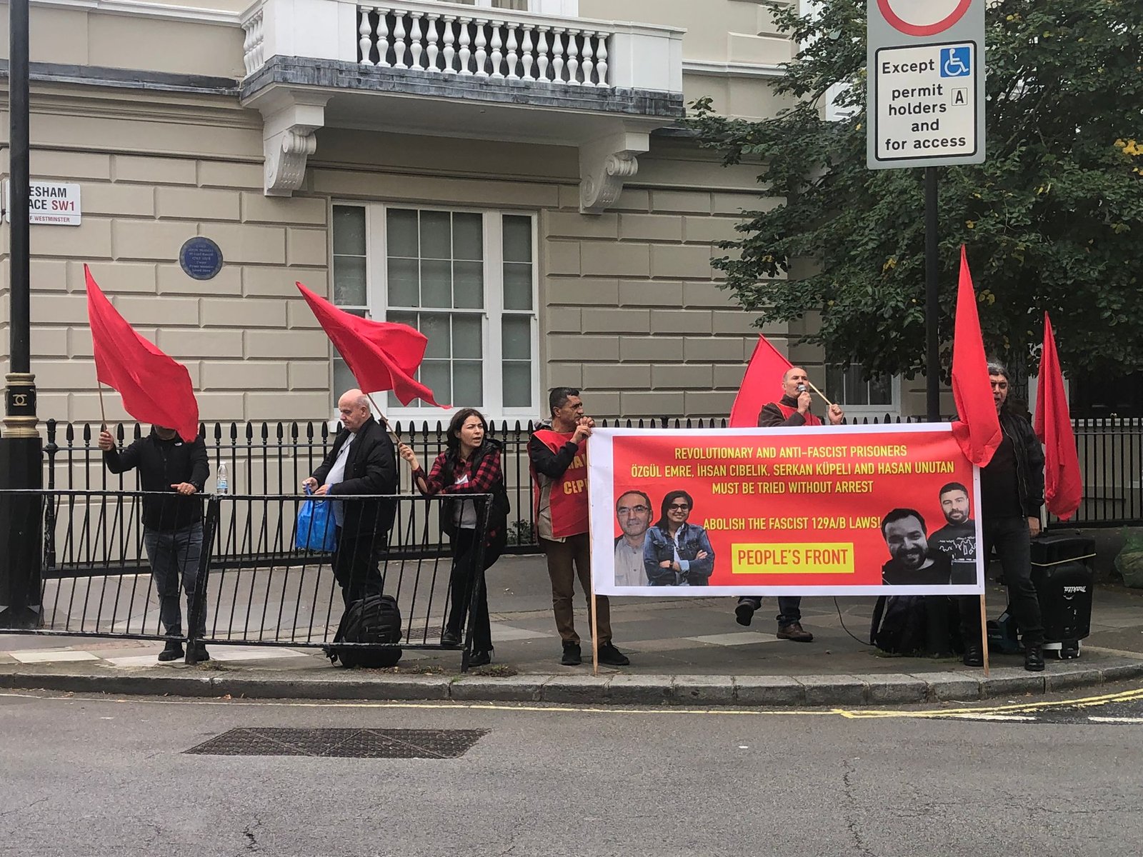 İngiltere Londra’da 129 A-B yasalarına karşı protesto eylemi Gerçekleştirildi - Image 1