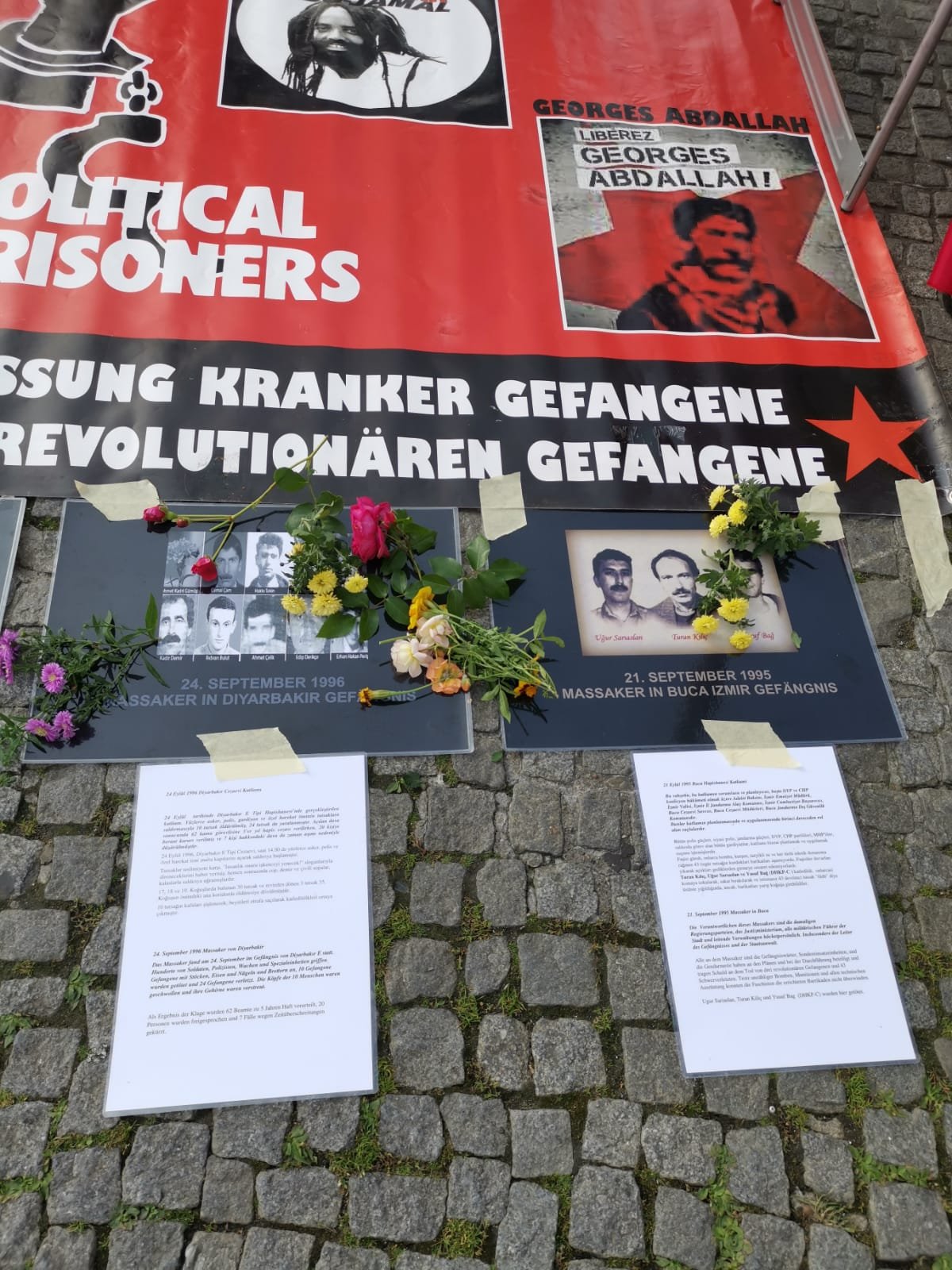 Almanya Bielefeld Devrimci Tutsaklarla Dayanışma Komitesi Ulucanlar Hapishanesi Katliamında Katledilen 10 Devrimci Tutsak İçin Anma Düzenledi - Image 1