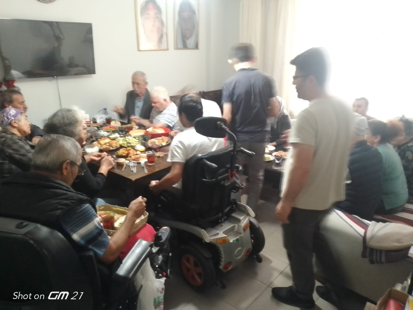 TAYAD’lı Aileler Kahvaltıda Biraya Geldi - Image 1