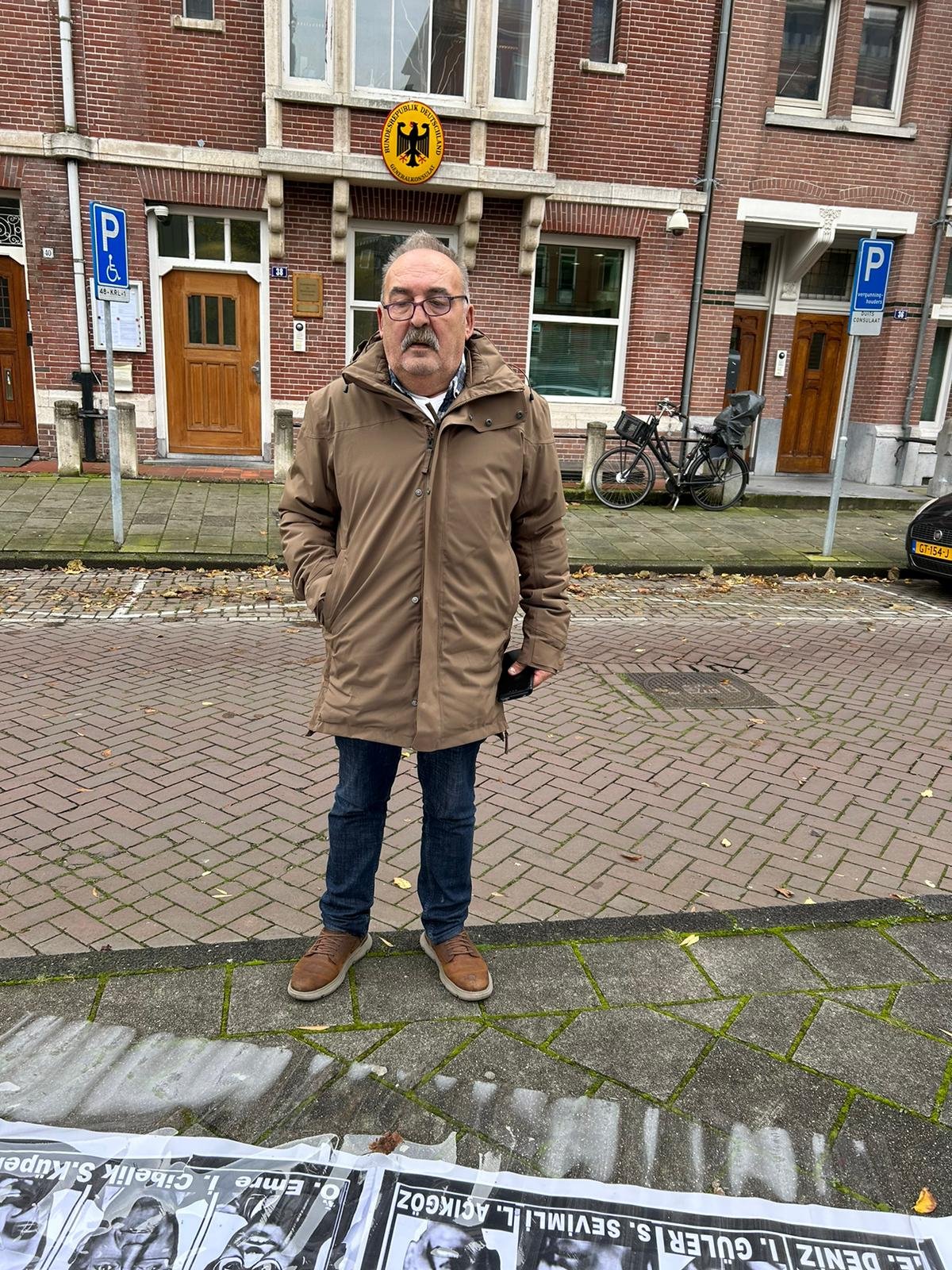 Hollanda Halk Cephesi: Amsterdam Almanya Konsolosluğu Önünde Açlık Grevi ve Oturma Eylemine Başladık - Image 1