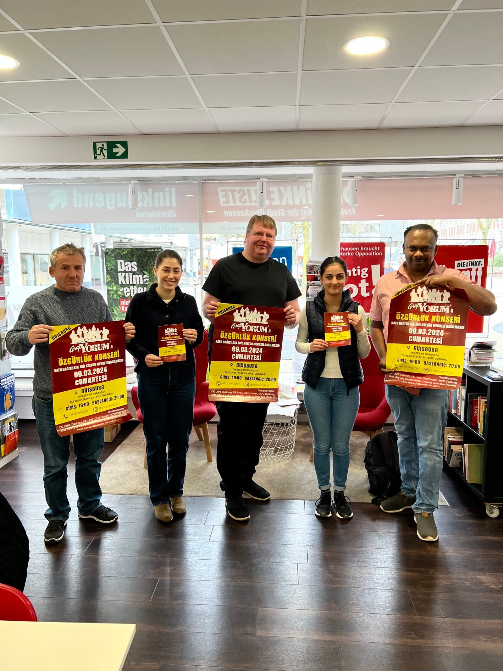 Grup Yorum: Oberhausen Sol Parti Bürosunu Ziyaret Etti - Image 1