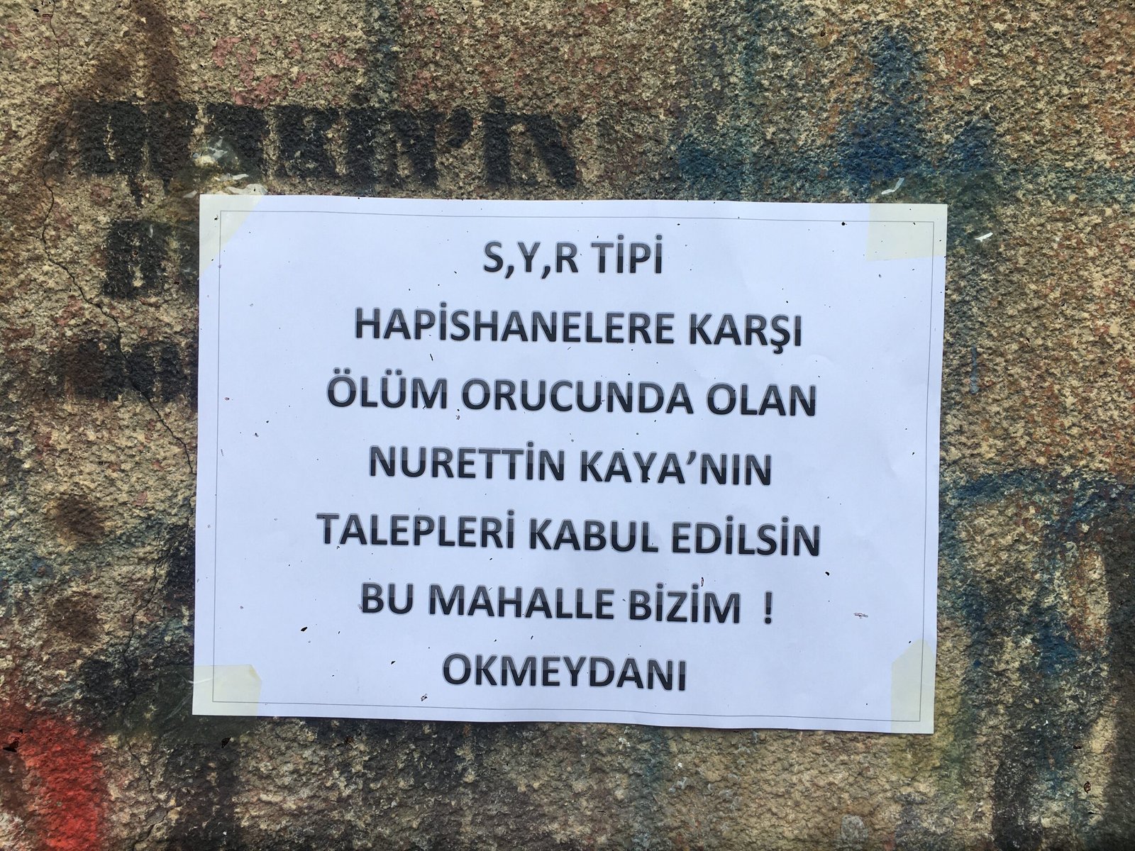 Okmeydanı’nda Ölüm Orucu Direnişi ile İlgili Duvar Gazetesi Yapıldı - Image 1