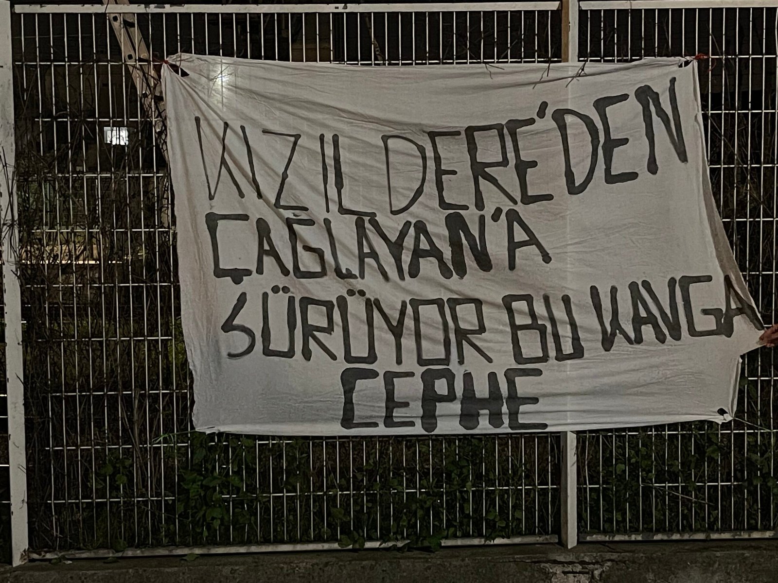 Paris’te 16-17 Nisan Şehitleri Selamlandı - Image 1