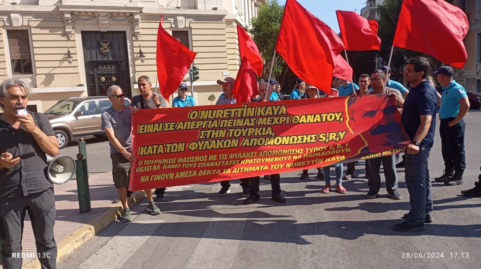 Nurettin Kaya için Atina’da Konsolosluk Önünde Eylem Yapıldı - Image 1