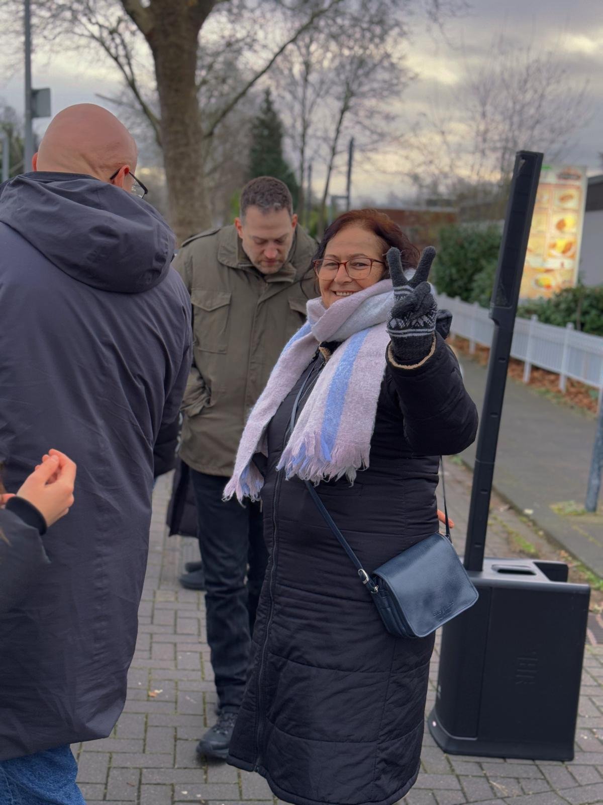 Köln Ossendorf Hapishanesi Önünde Yeni Yılı Tutsaklarımızın Yanı Başında Selamladık - Image 1