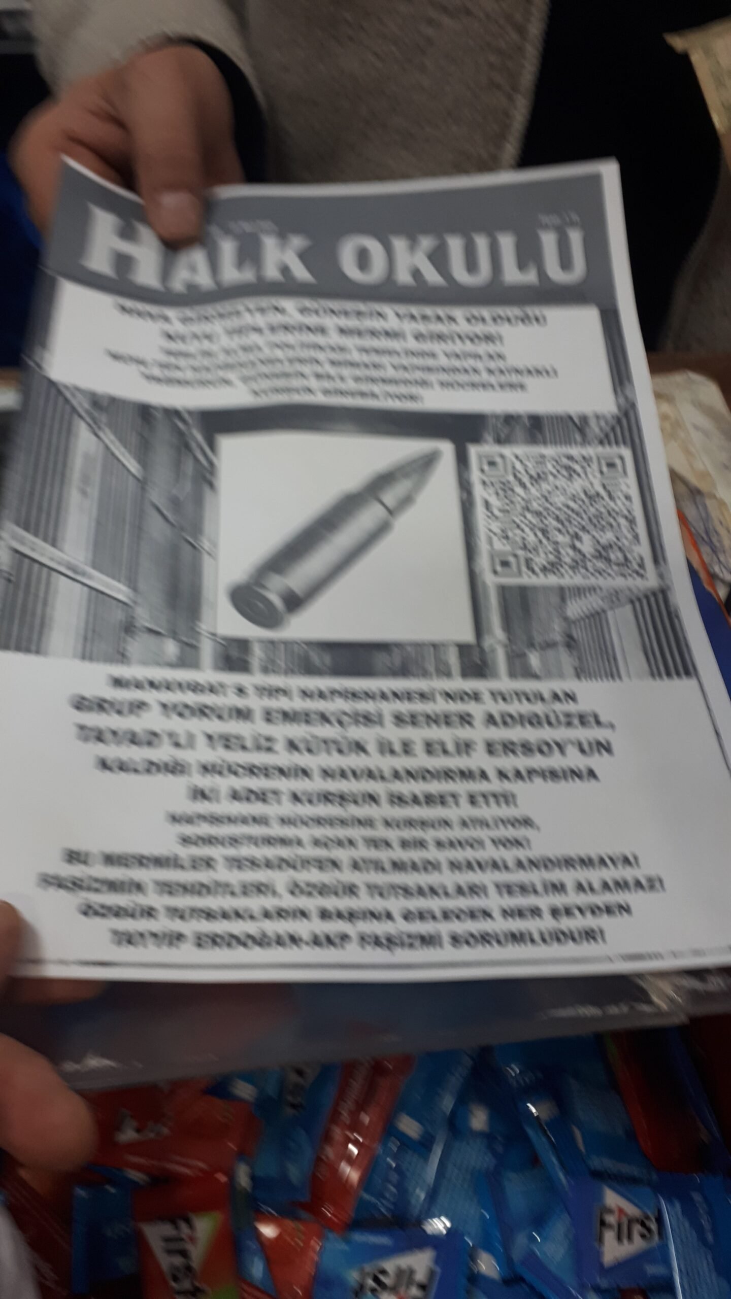 Bu Mahalle Bizim 1 Mayıs Halk Okulu Dergisi Dağıtımı Gerçekleştirdi - Image 1