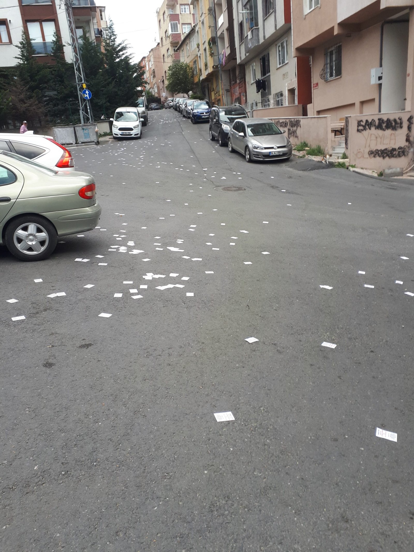 Bu Mahalle Bizim Çayan: İtirafçılaştırma Saldırılarına Karşı Pullama Çalışması Yapıldı - Image 1