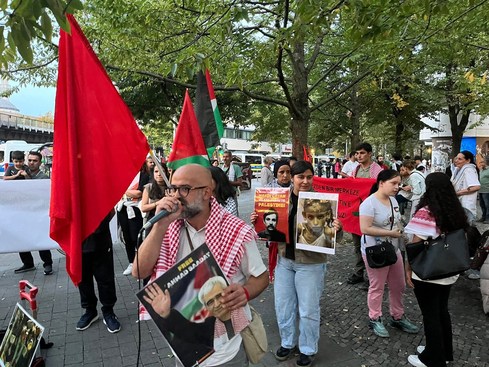Filistin’e Giden “Zafere Kadar” Heyeti Dün Duisburg’daydı - Image 1