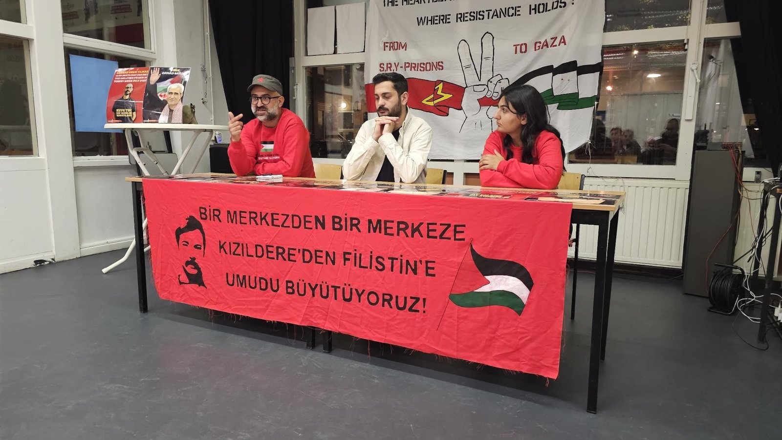 S,R,Y Tiplerinden Gazze’ye Zafer Yürüyüşü 3. Gününde Amsterdam ve Rotterdam’daydı - Image 7 S,R,Y Tiplerinden Gazze’ye Zafer Yürüyüşü 3. Gününde Amsterdam ve Rotterdam’daydı - Image 7