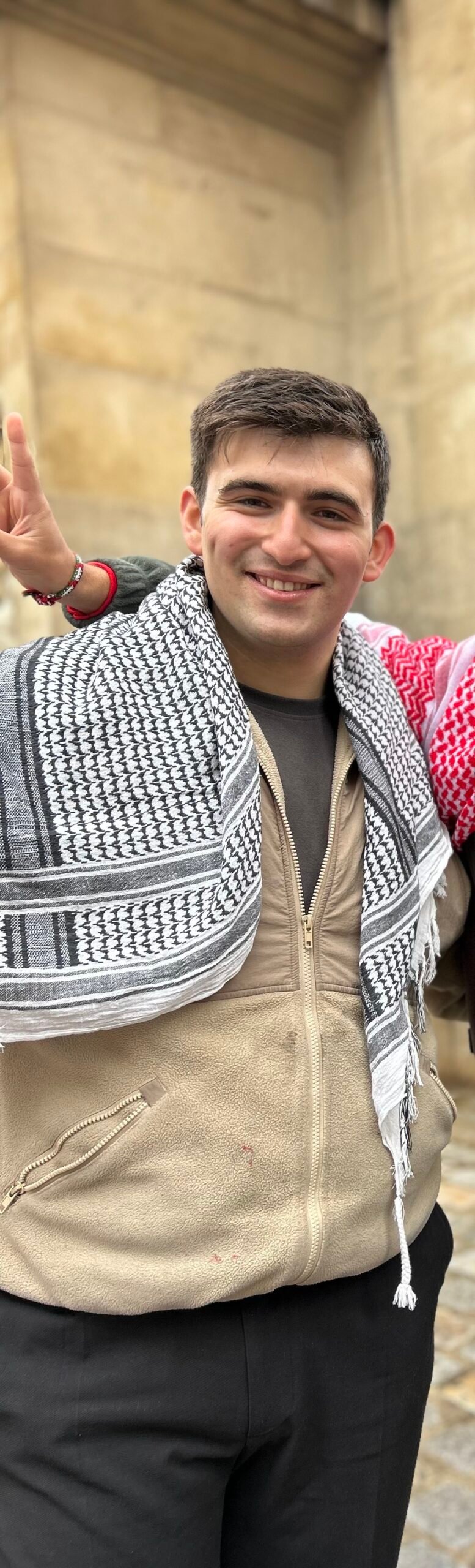Berdan Efe Özder serbest bırakılsın! - Image 1