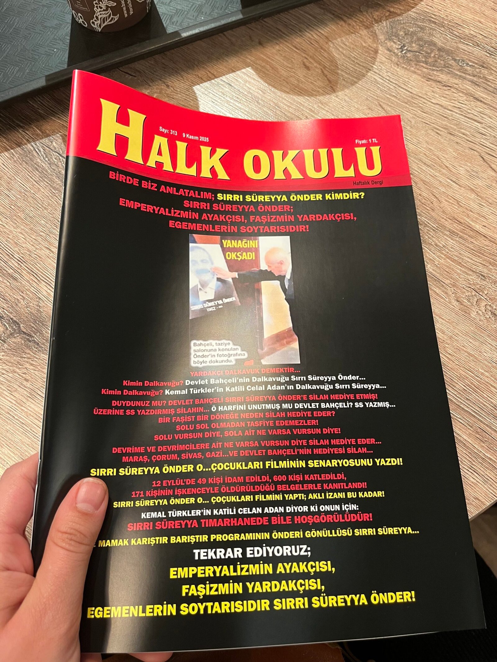 Almanya’nın Duisburg Şehrinde Halk Okulu Dergisi Halka Ulaştırıldı - Image 1