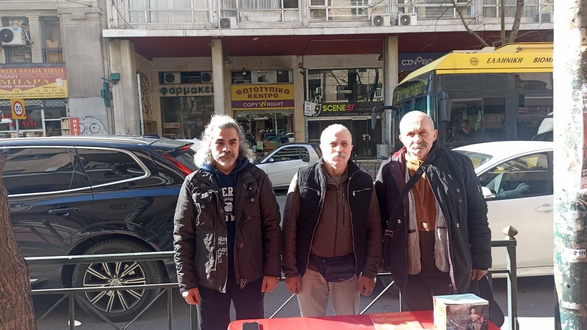 Atina Barosu Önünde Halkın Tutsak Avukatı Naim Eminoğlu İçin Açılan Masa 11. Gününde - Image 1