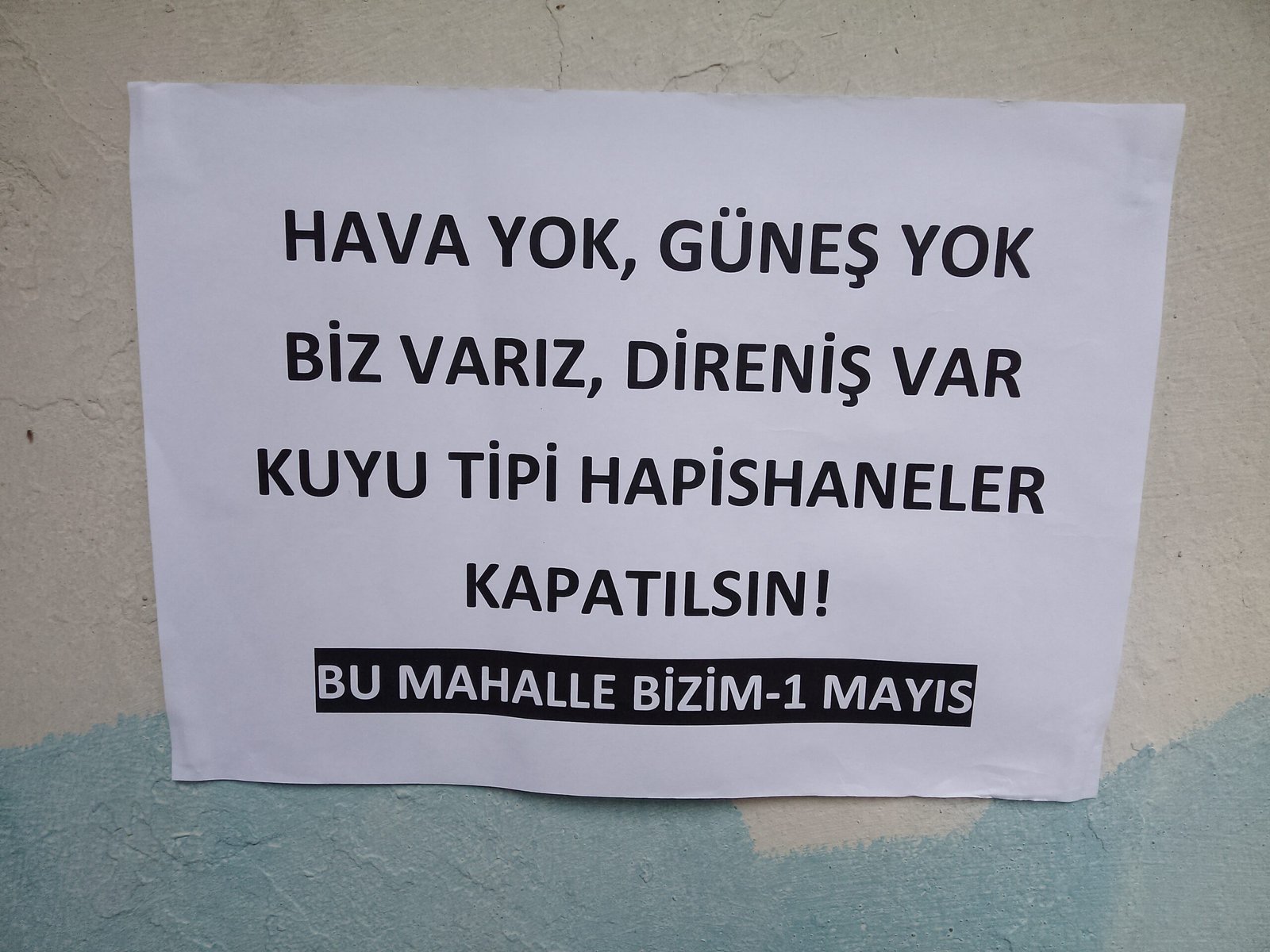 Bu Mahalle Bizim-1 Mayıs: Kuyu Tipi Ölüm Hücrelerine Karşı Duvar Gazetesi Çalışması Yaptılar - Image 1