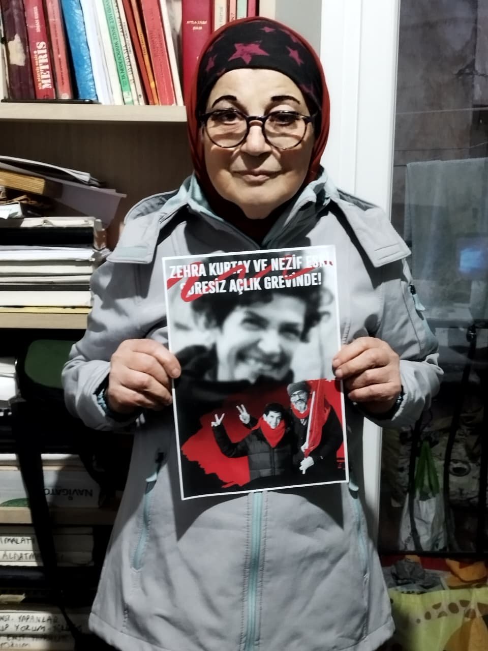 Fransa’da Oturum Hakları İçin Direnen Zehra Kurtay’a Destek Açlık Grevleri Yunanistan’da Devam Ediyor - Image 1