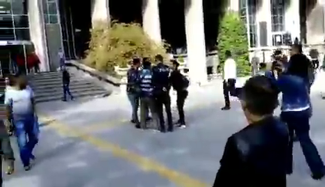 Seyri Sokak Emekçisi Oktay İnce Gözaltına Alındı - Image 1