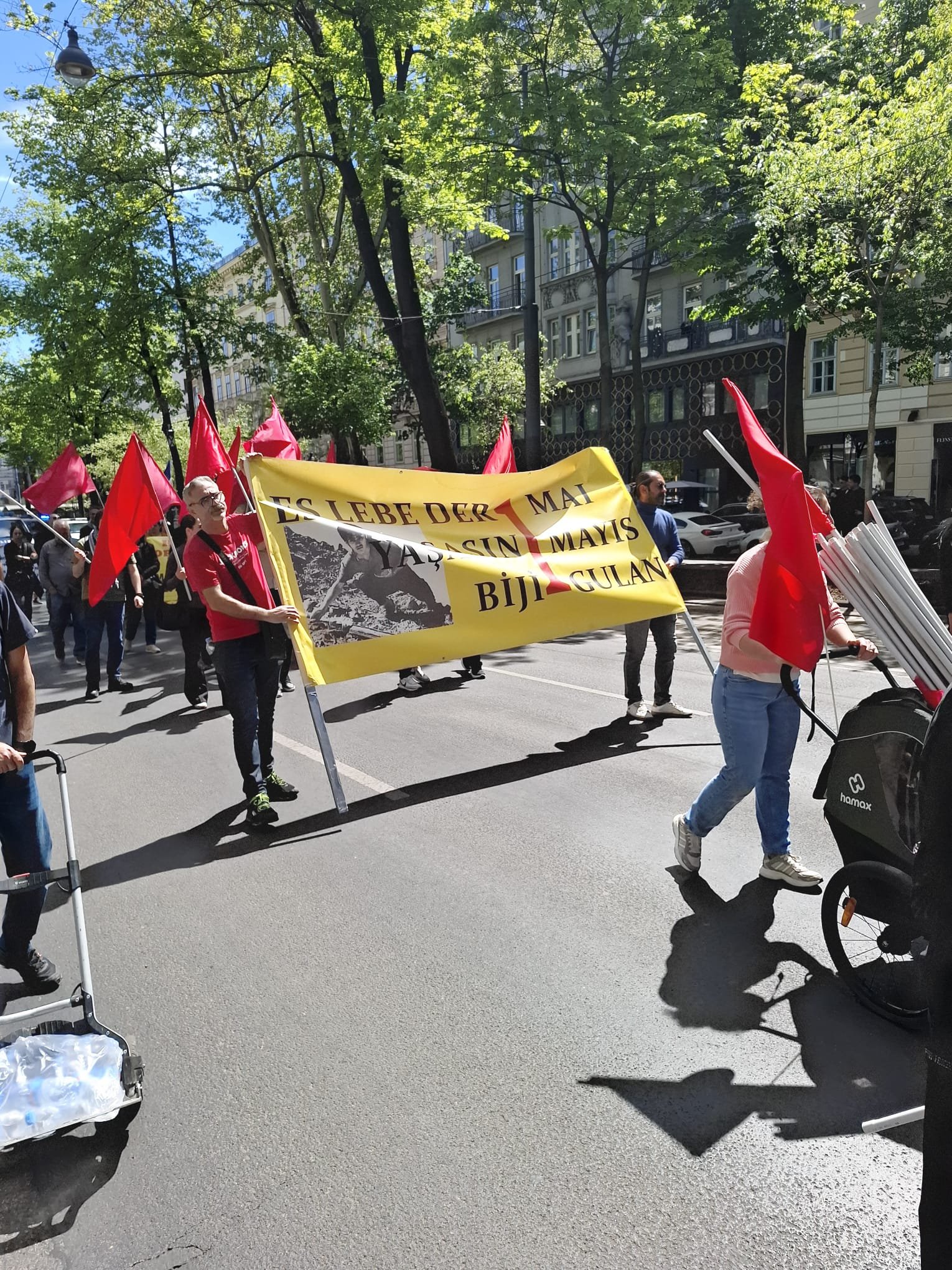 Avusturya Viyana’da Emperyalist Haydutluğa, Katil NATO’ya Irkçılığa Yozlaşmaya Zamlara Karşı 1 Mayıs’ta Alanlardaydı - Image 1